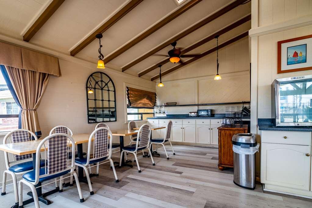 Hotel Rodeway At